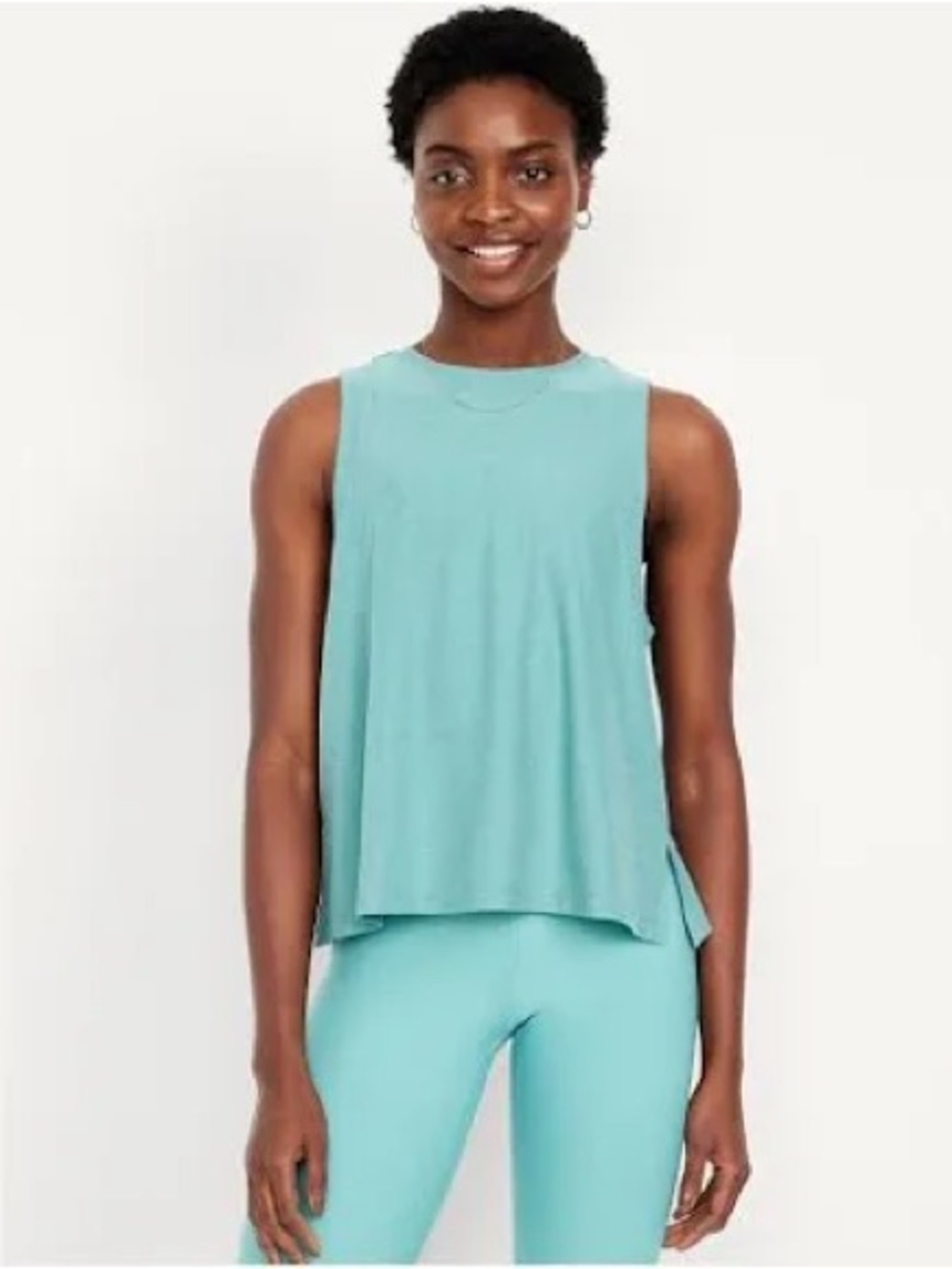 Old Navy Women’s Cloudmotion Teal Crew Neck Go-Dry Sleeveless Tank Top